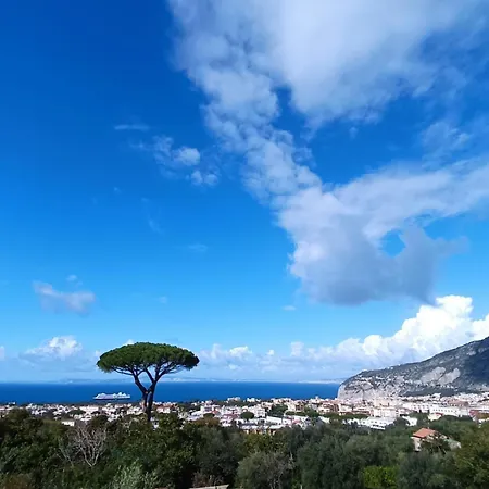 La Pigna Sorrento פיאנו די סורנטו