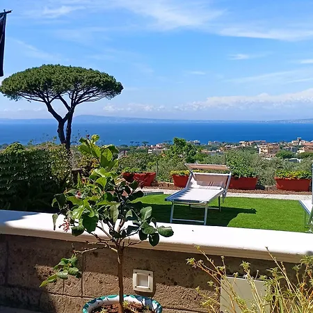 La Pigna Sorrento בית נופש פיאנו די סורנטו