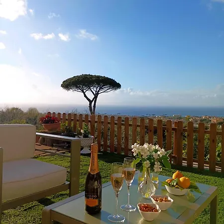 La Pigna Sorrento Holiday home *