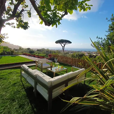 La Pigna Sorrento Holiday home *